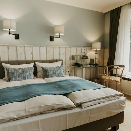Hotel Seehotel Töpferhaus 4*