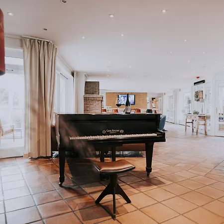 Seehotel Töpferhaus 4*