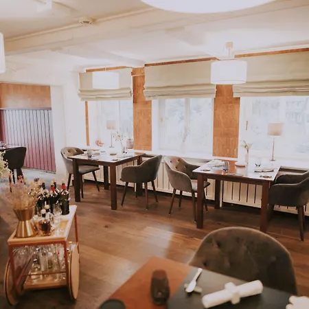 Seehotel Toepferhaus Duvenstedt