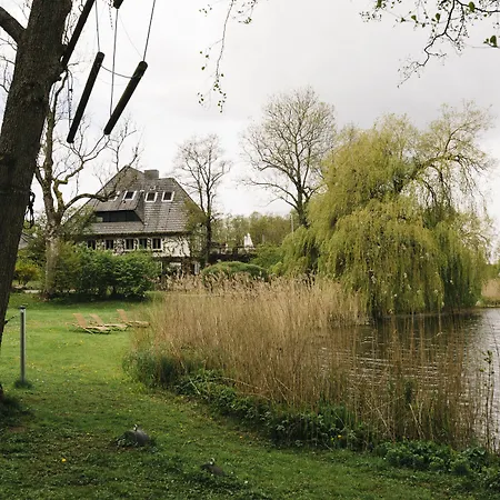 Ξενοδοχείο Seehotel Toepferhaus 4*