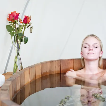 Hotel Seehotel Toepferhaus 4*