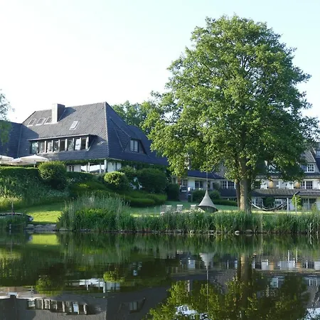 Seehotel Toepferhaus 4*