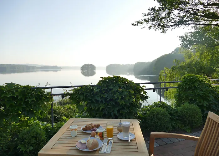 Seehotel Toepferhaus 4* Duvenstedt